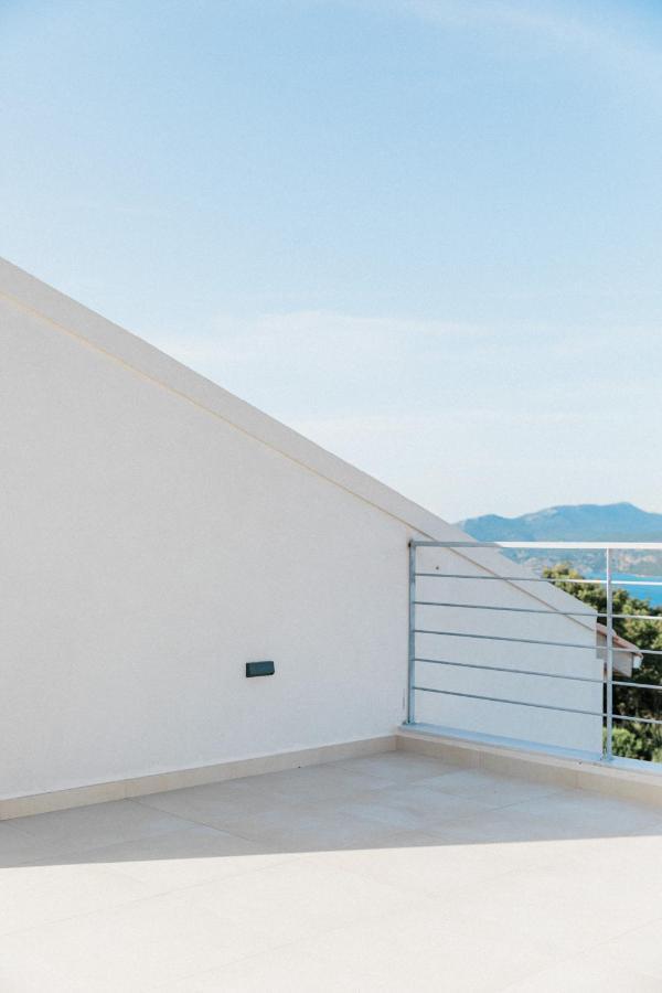 Tempestini Exclusive Villas Nikiana Exteriér fotografie